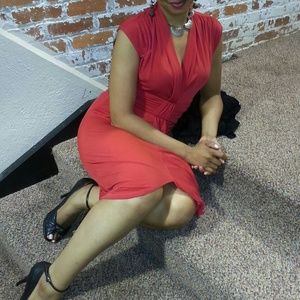 Max and cleo stretchy dress.